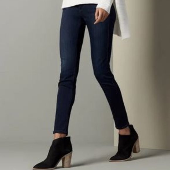 Ag Adriano Goldschmied Denim - AG The Legging Super Skinny Jeans